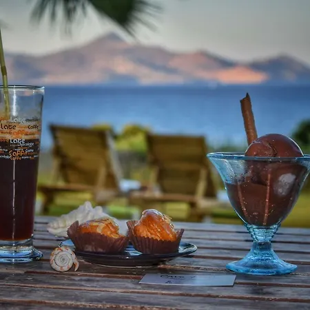 Ξενοδοχείο με διαμερίσματα Sea View *