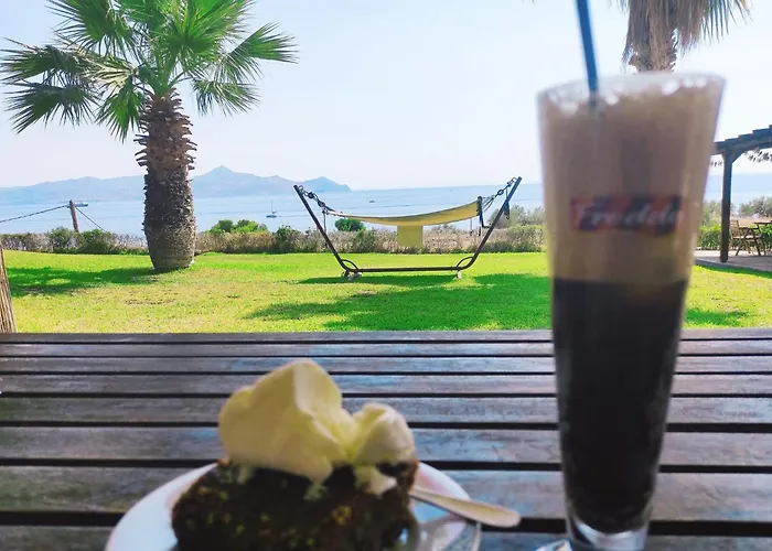 Aparthotel Sea View 4*