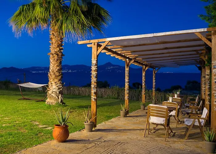 Sea View מלון דירות Méthana